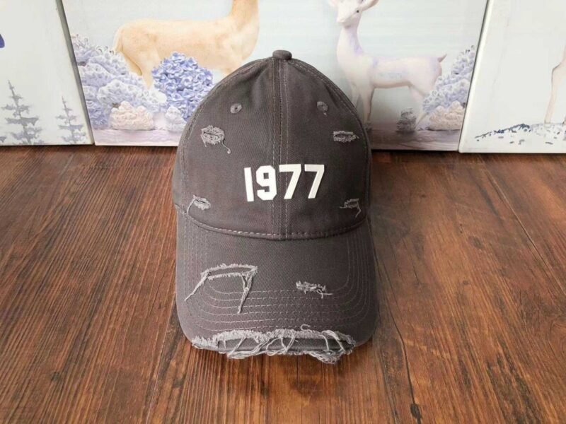 Essentials 1977 Black Cap