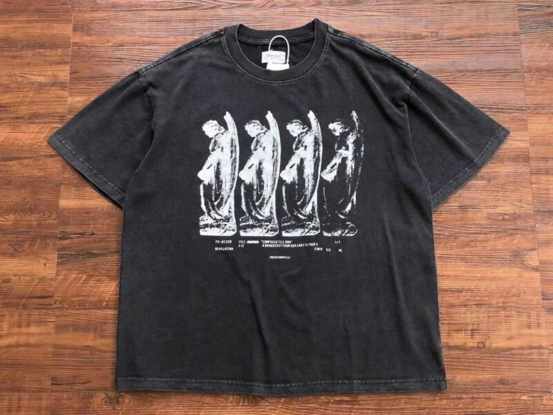 Essentials Divne Intervention Shirt